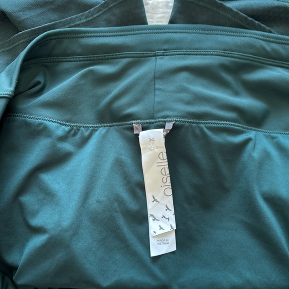 Oiselle Long Roga Shorts - Picture 4 of 15